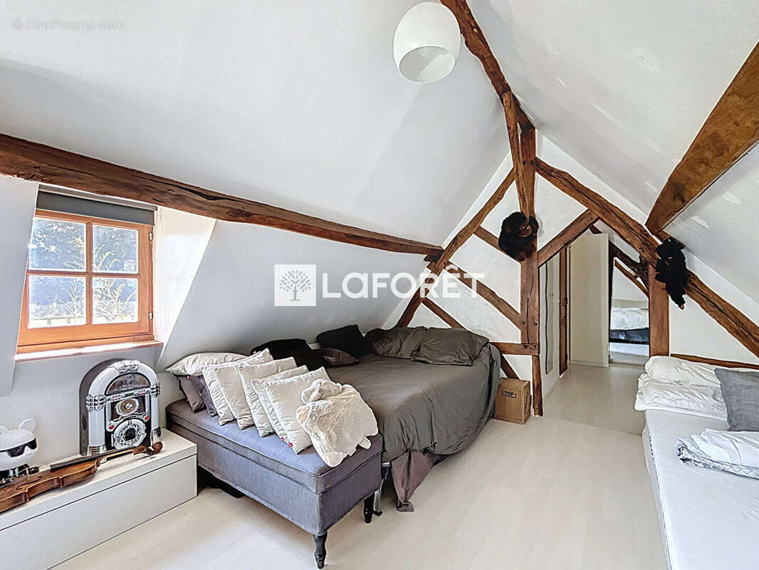 Maison à LES BAUX-DE-BRETEUIL