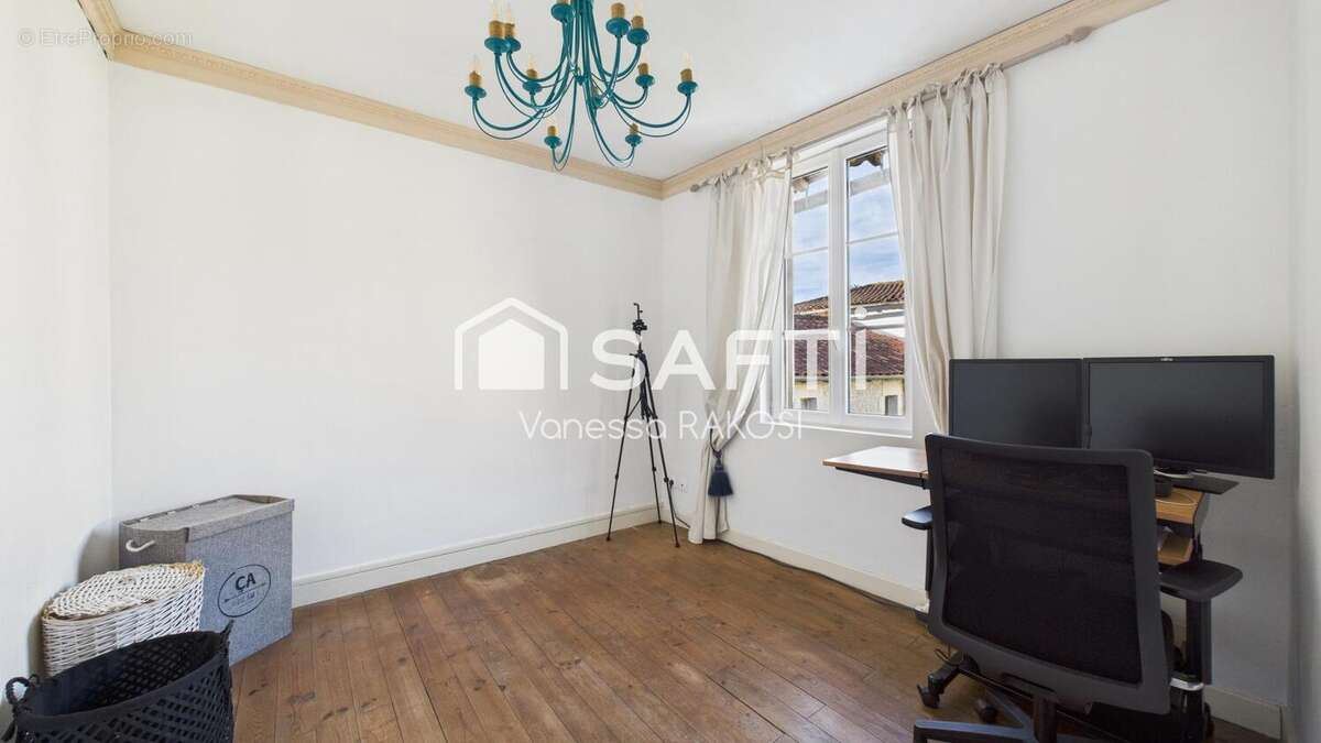 Photo 9 - Maison à SAINT-JEAN-D'ANGELY