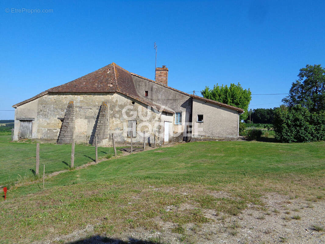 Maison à GONTAUD-DE-NOGARET