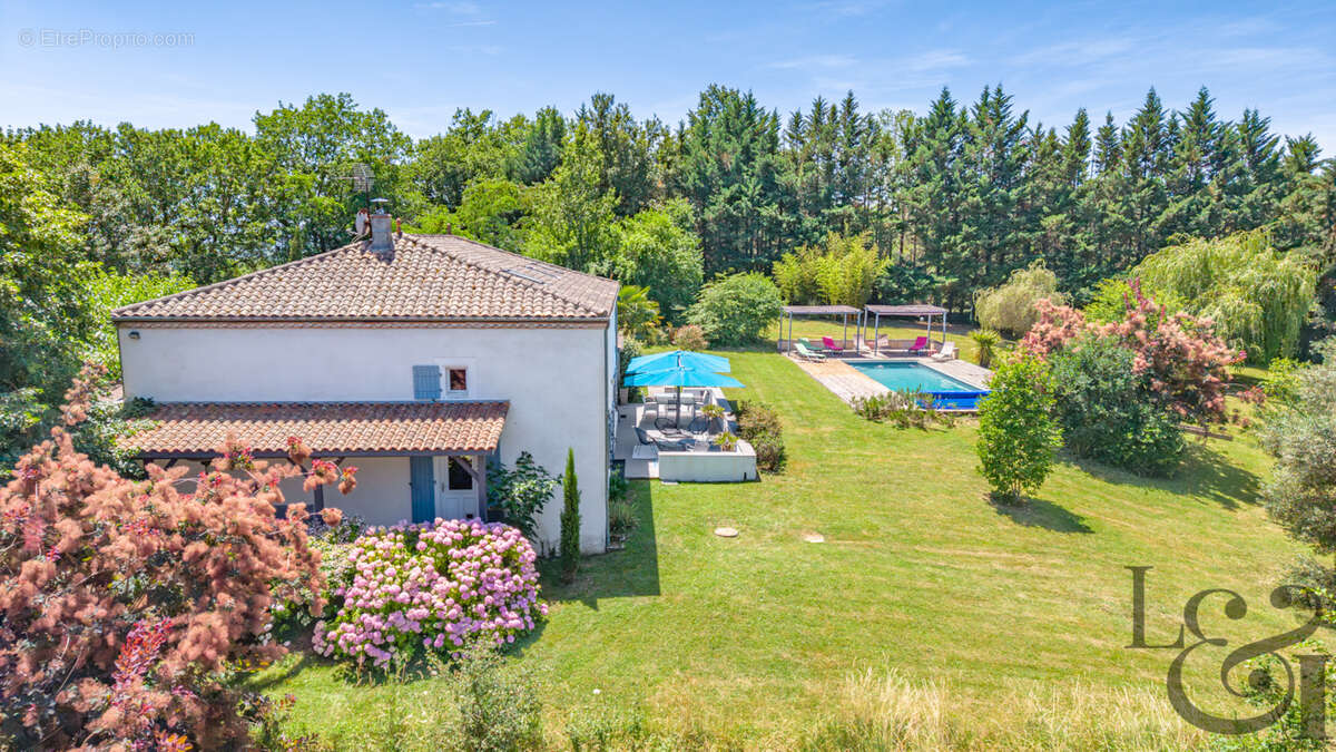 Maison avec gîte et piscine. - photo 3