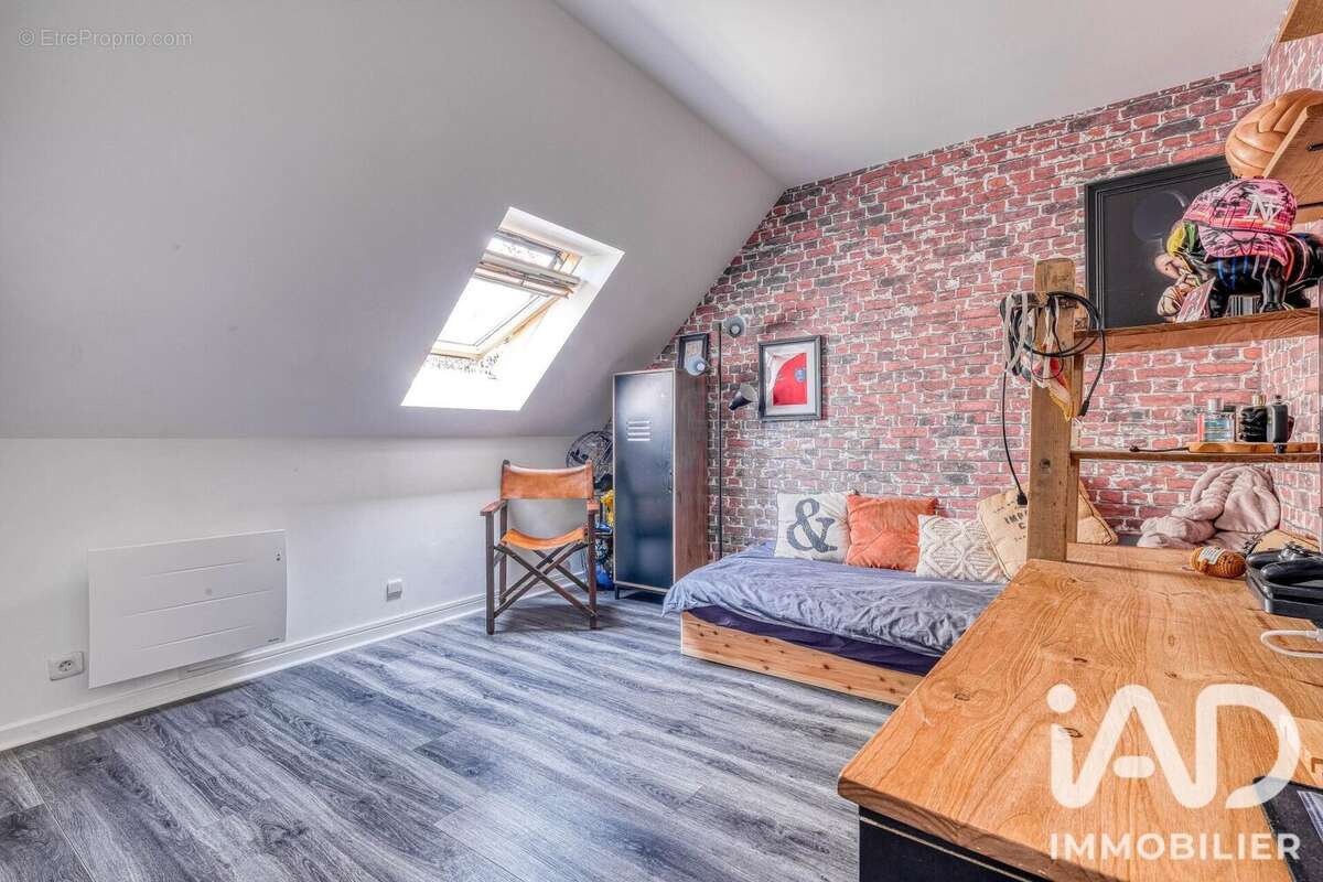 Maison 93 m² à Saint-Germain-Sur-Morin  - photo 8