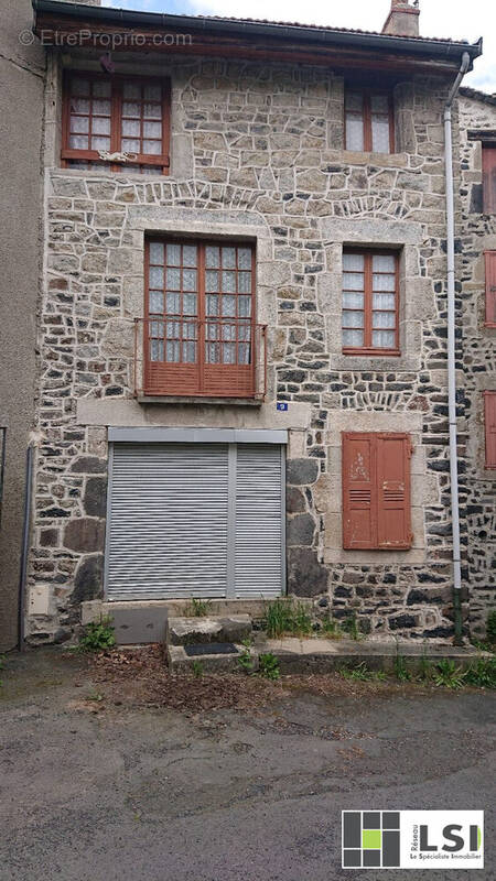 Maison à LE MONASTIER-SUR-GAZEILLE