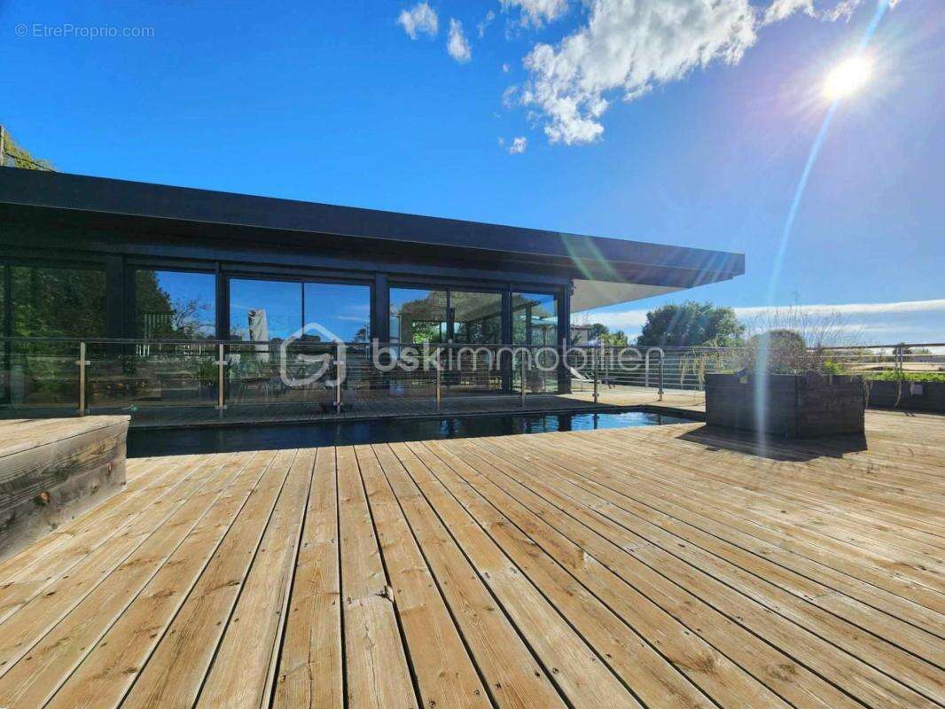 À Pézenas, superbe villa d'architecte - photo 5