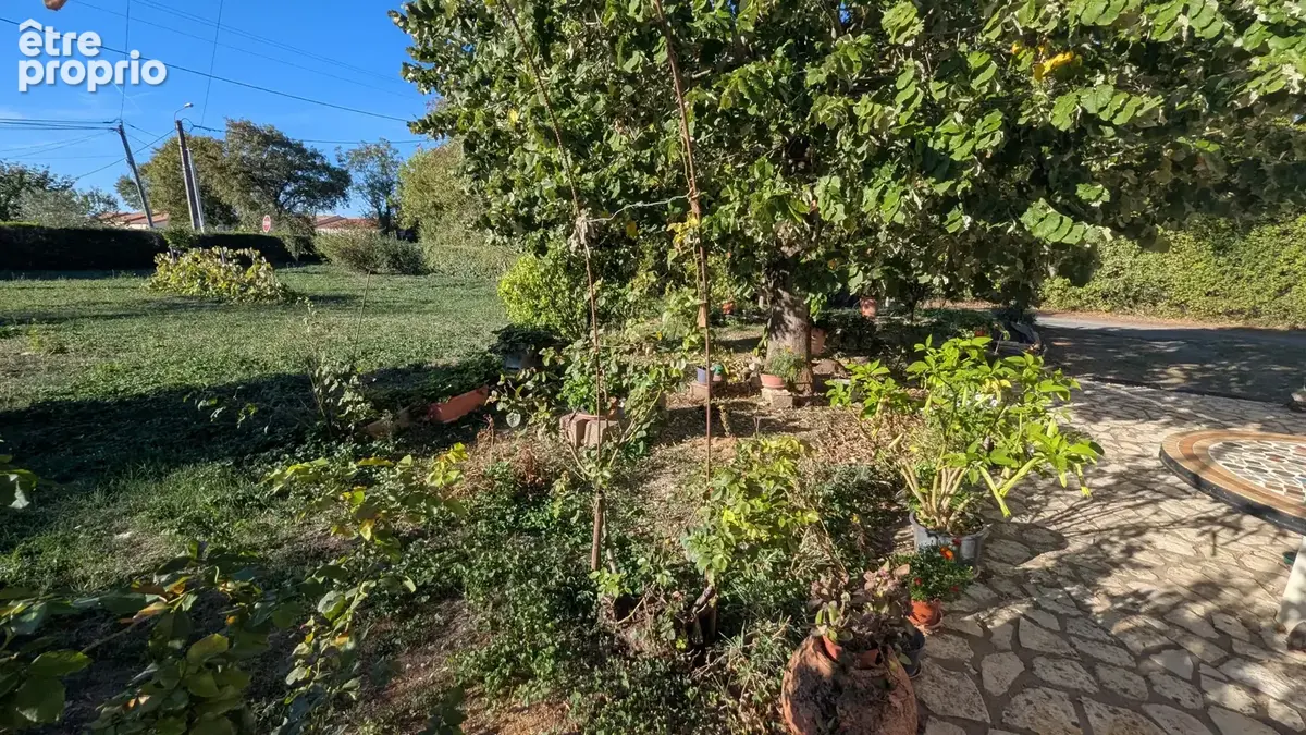 Fors maison pierres a rafraichir ref 1114 - photo 14