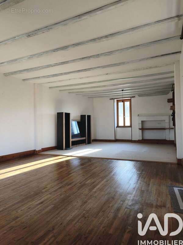 Maison 154 m² à Laprade  - photo 4