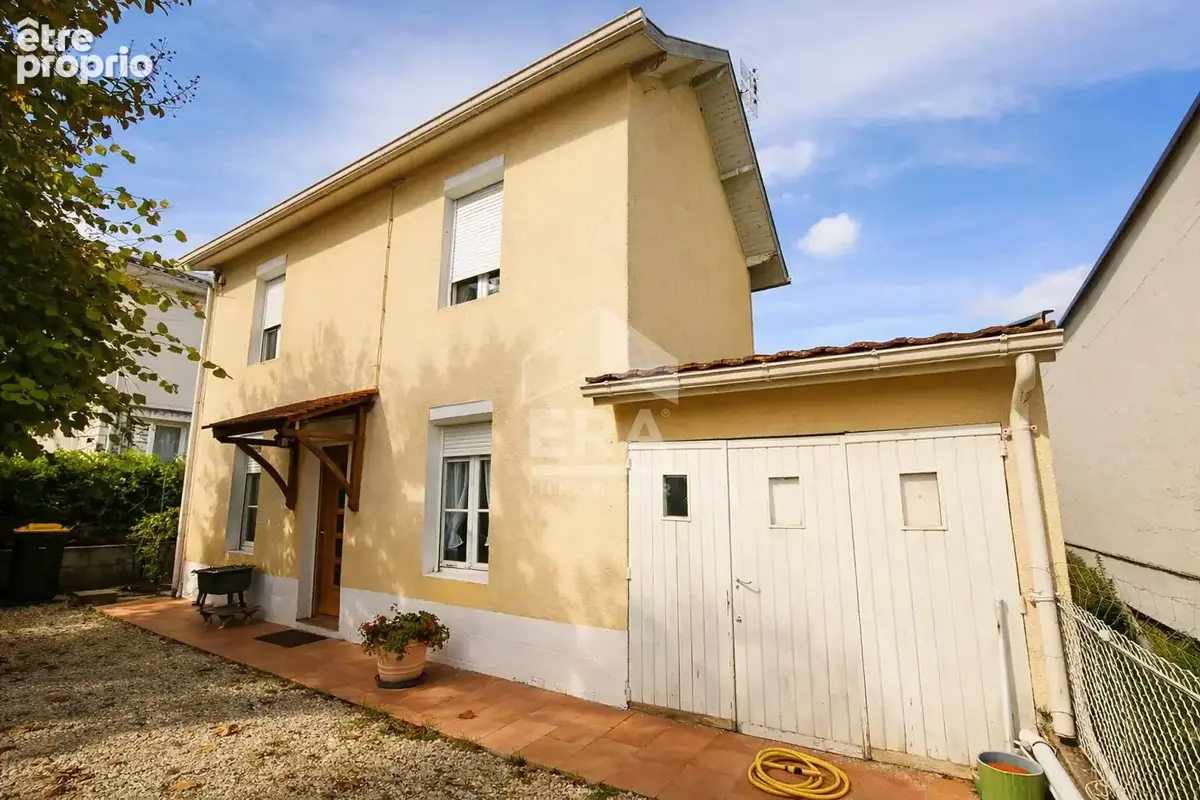 Investisseurs : Maison proche toutes commodités avec locataire en place - photo 1