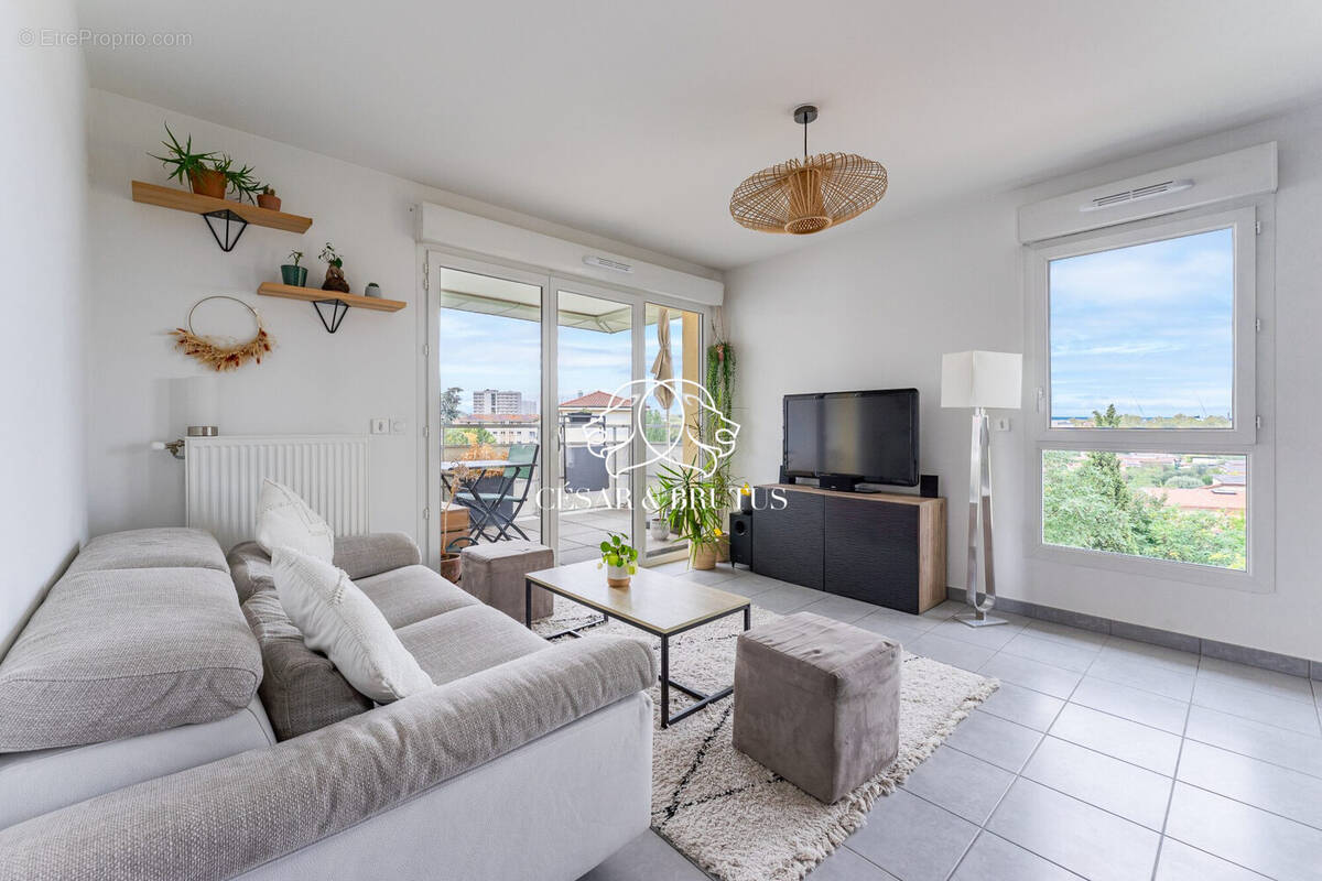 Appartement à VENISSIEUX