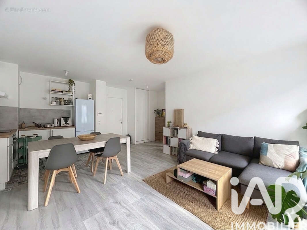 Photo 2 - Appartement à VILLIERS-SUR-MARNE