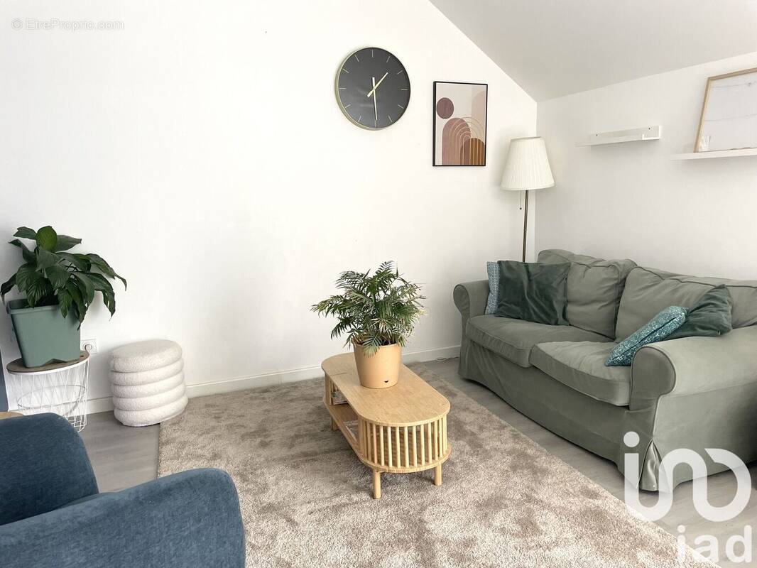 Photo 1 - Appartement à MENNECY