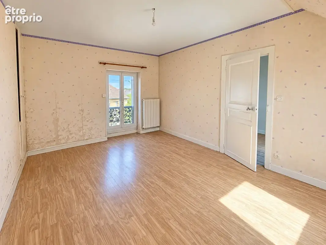 Maison de bourg avec extérieur - photo 8