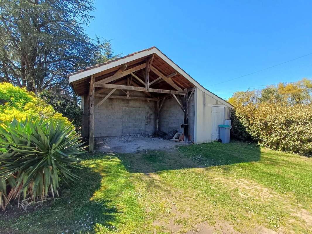 Maison à COURPIGNAC