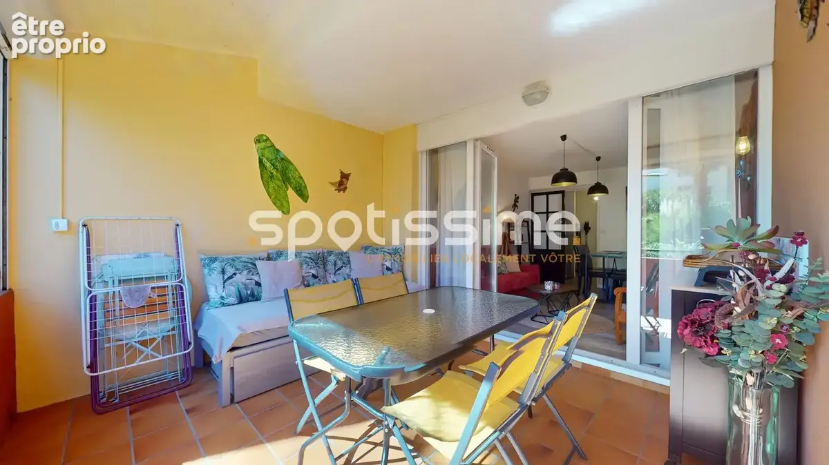 CAP D'AGDE  Secteur Malfato -T2 en rez-de-chaussée vue sur le jardin avec Parking Privatif - photo 2