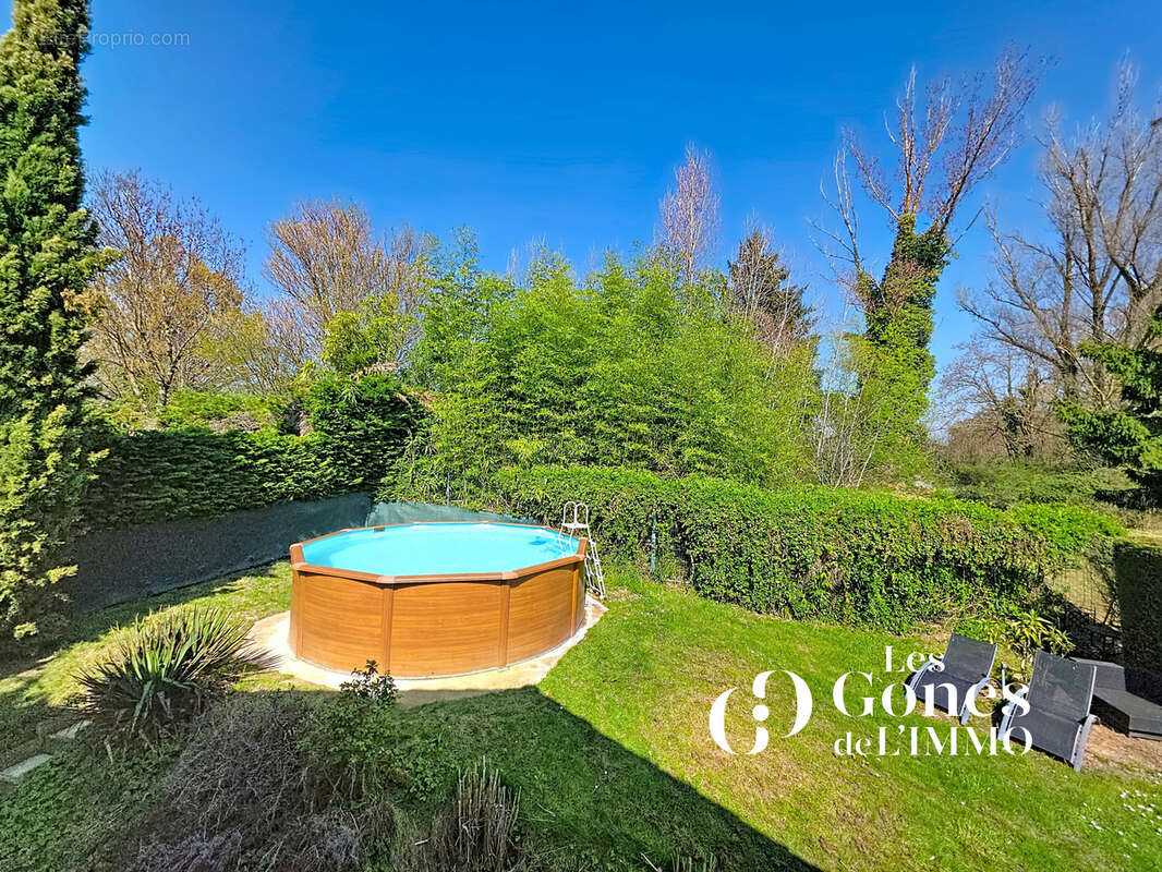 Bully - Maison familiale au calme et vue dégagée - photo 13