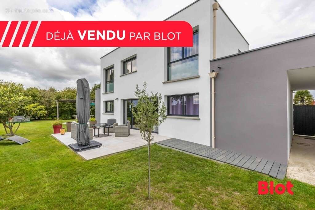 Maison à SAINT-GILLES