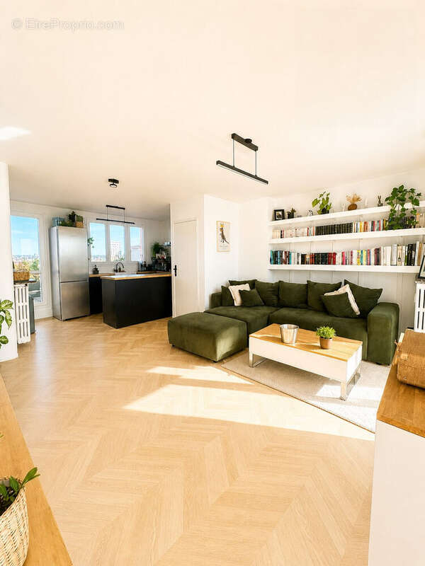 Appartement à SAINT-MAUR-DES-FOSSES