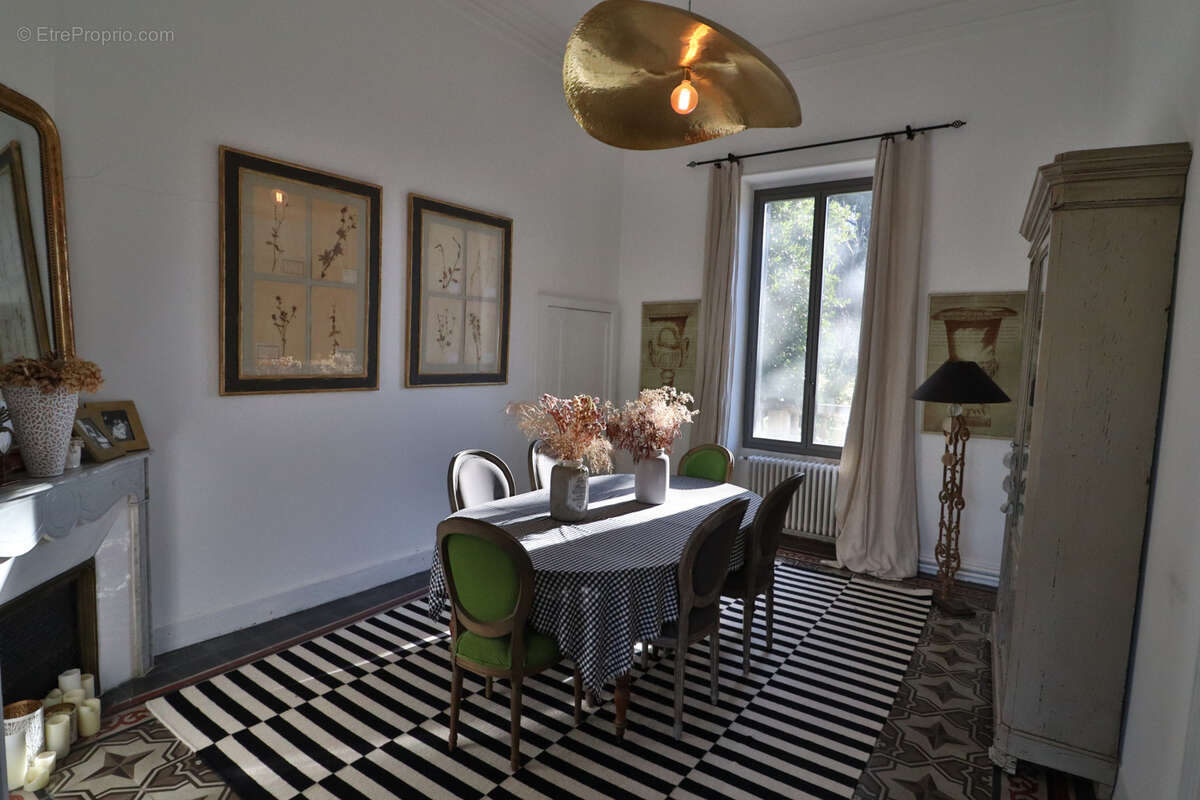 Maison à AIGUES-VIVES