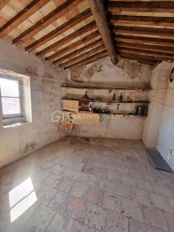 Maison de Village avec cour - photo 12