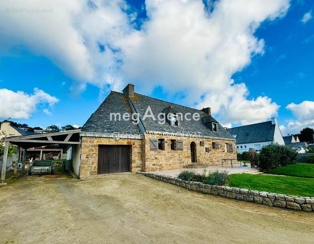 Maison à PLEUMEUR-BODOU