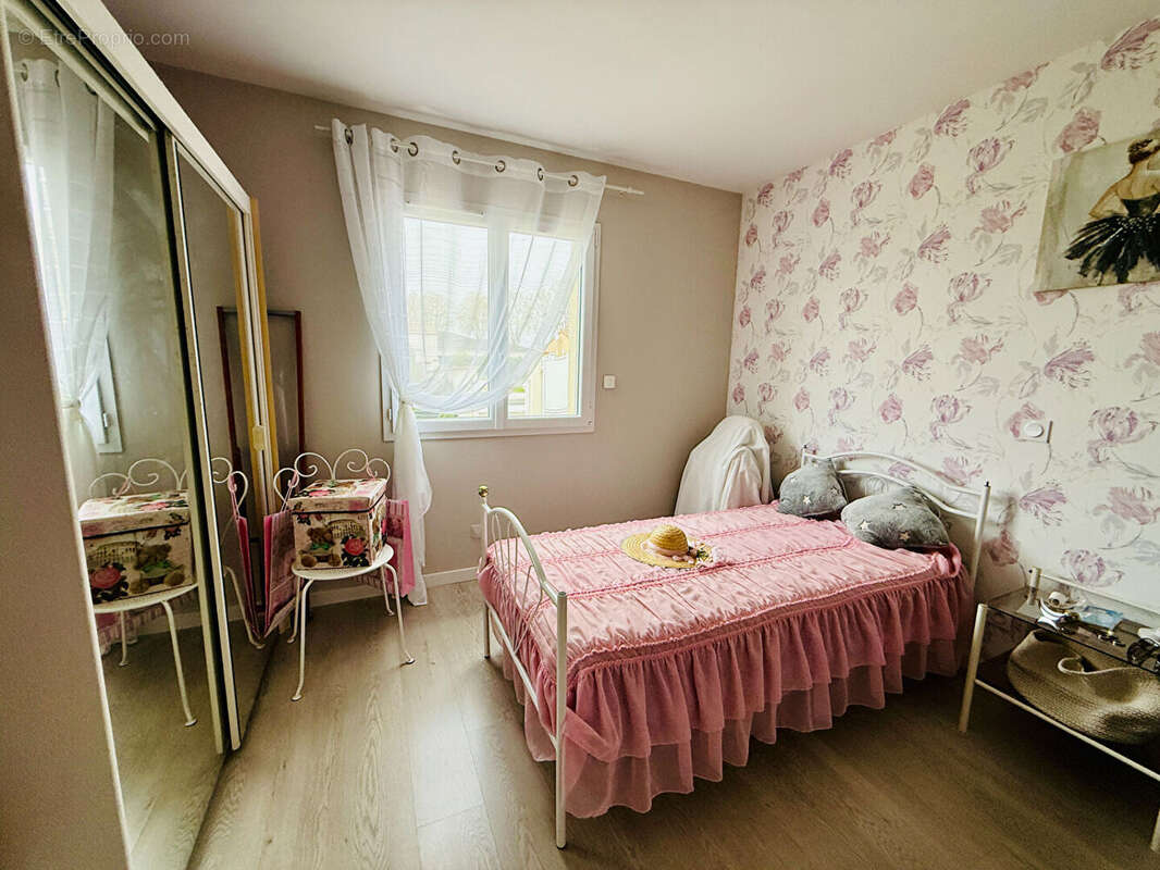 Maison à SAINT-SYLVESTRE-SUR-LOT