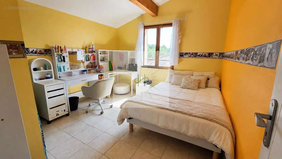 Maison 140 m² à Savasse  - photo 3