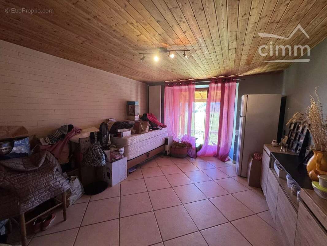 Appartement à MARSAC-EN-LIVRADOIS