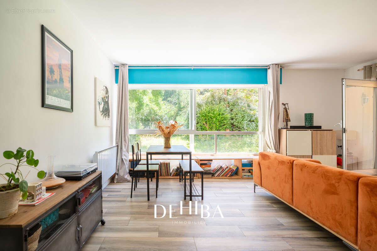 Appartement à MARSEILLE-8E