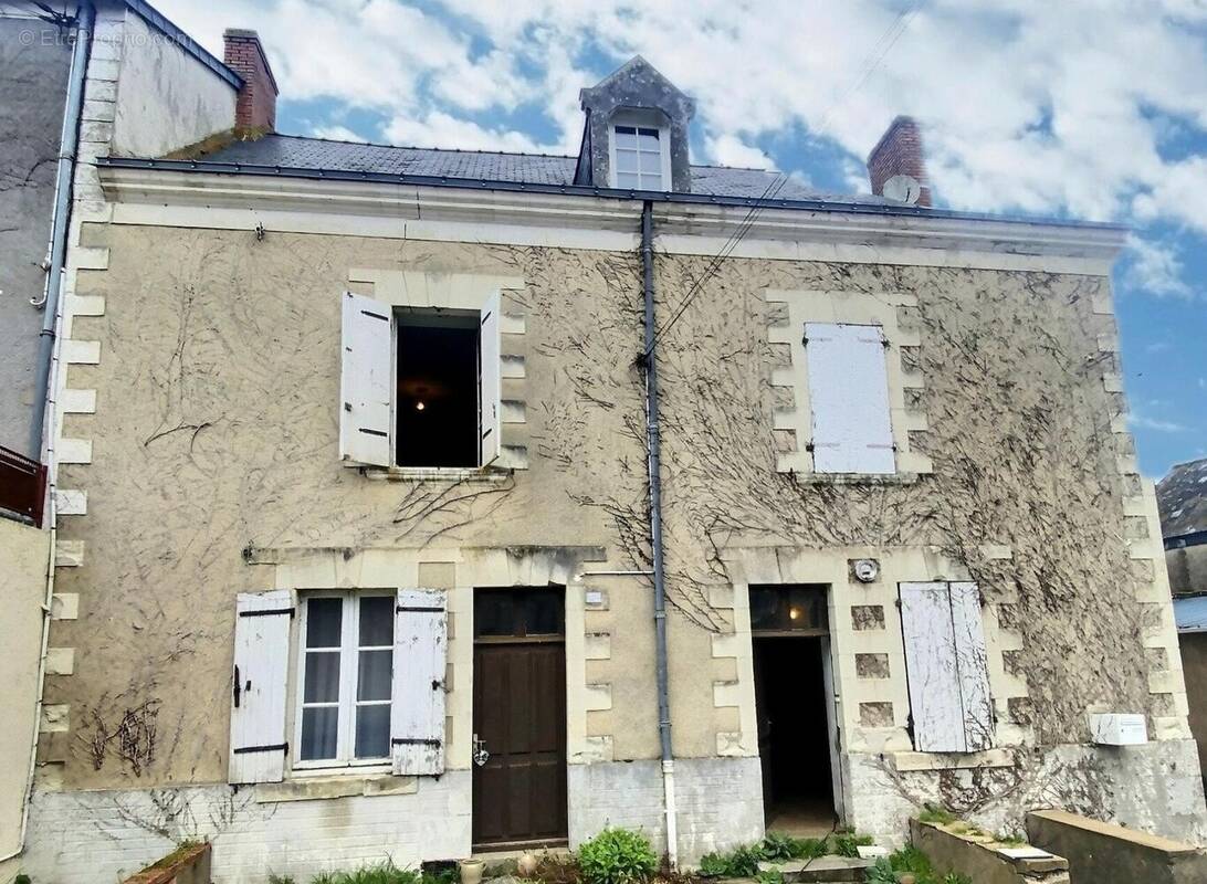Photo 1 - Maison à LA ROUXIERE