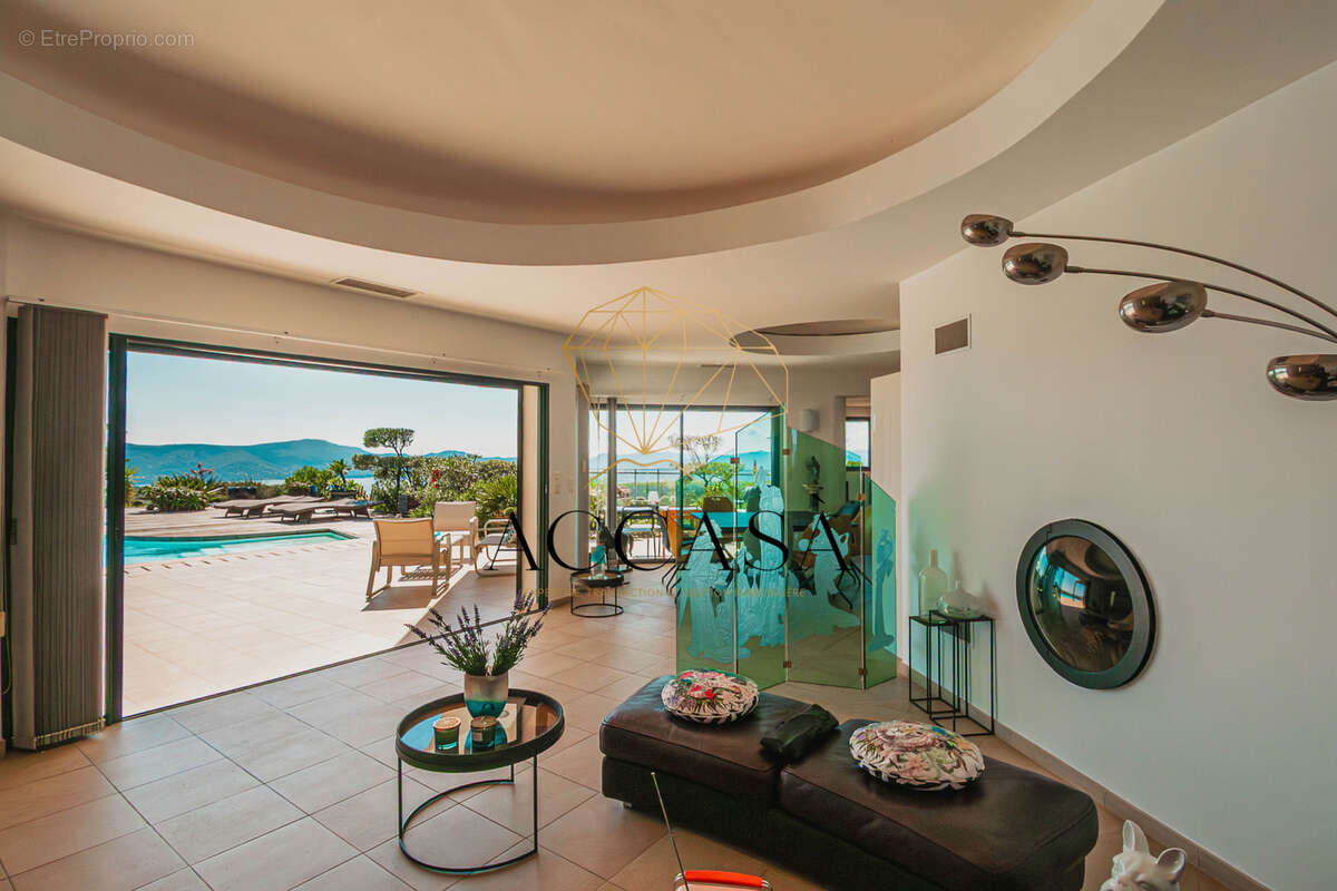 Maison à PORTO-VECCHIO