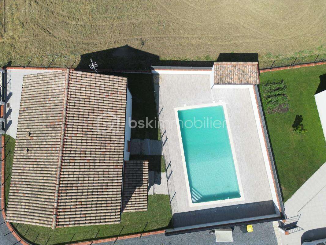 Maison (négociable) 140 m² avec piscine - photo 14