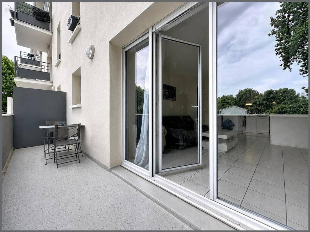 Photo 1 - Appartement à BORDEAUX