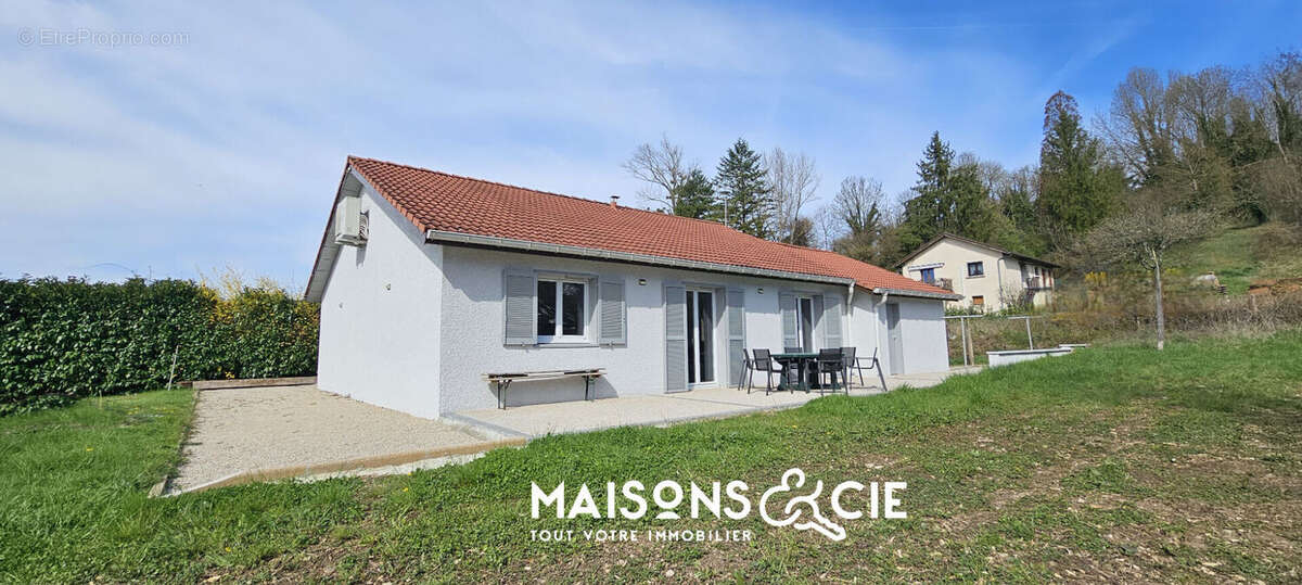 Maison Lagnieu 4 pièce(s) 104.86 m2 - photo 2