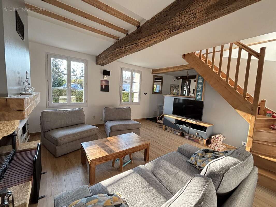 Maison à CHOISY-AU-BAC