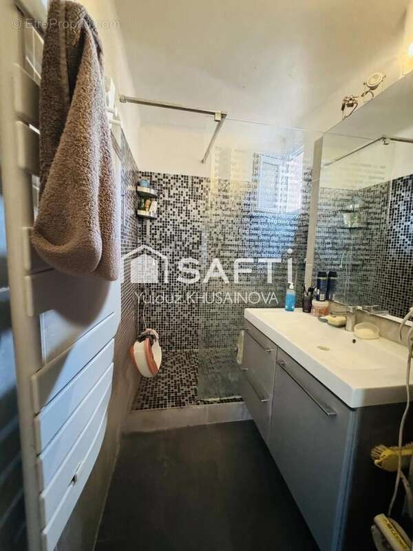 Photo 8 - Appartement à MARSEILLE-14E