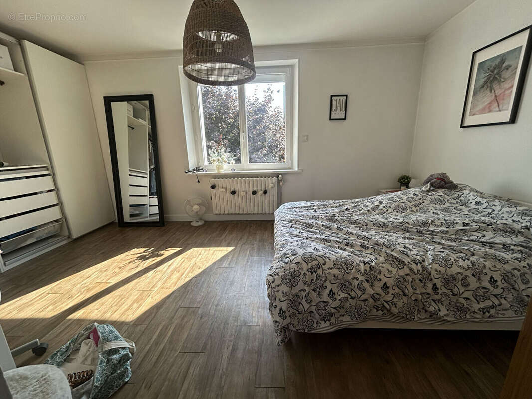 Maison spacieuse 7 pièces à vendre a moins de 200 m du centre ville de Quimper - photo 9