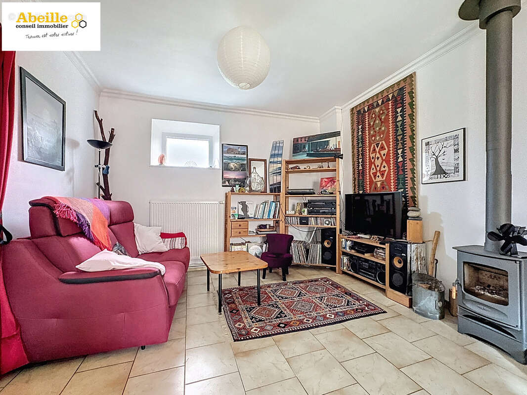 Maison à SAINT-CHERON