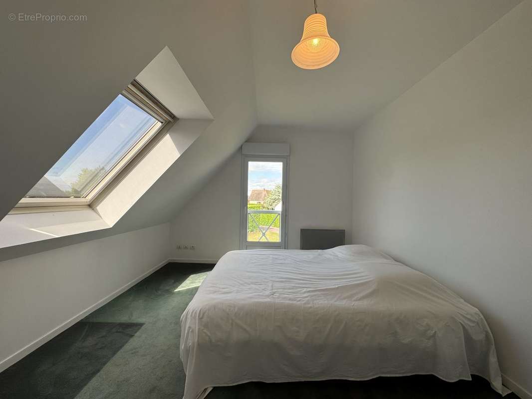 Maison à GAUVILLE-LA-CAMPAGNE