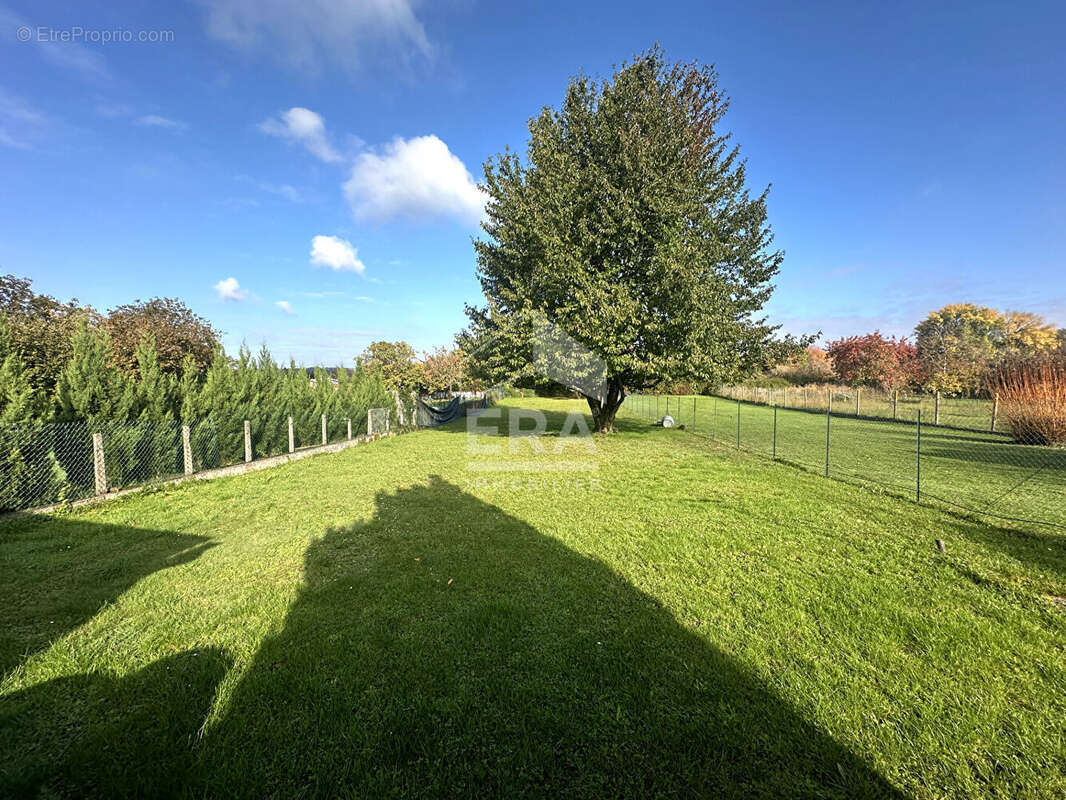 Maison à VARENNES-SUR-SEINE