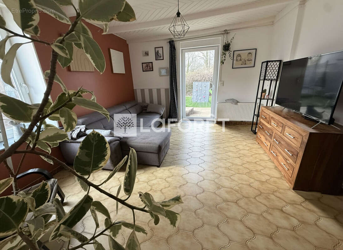 Maison à CHAUMOUSEY