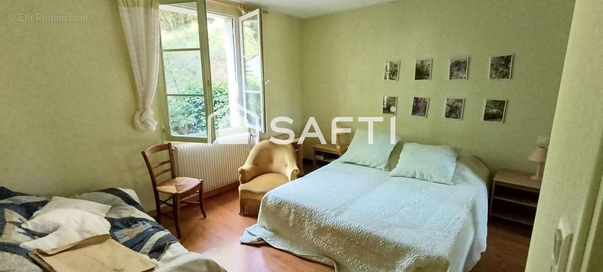 Maison 90 m² à Villaines-Les-Rochers  - photo 5