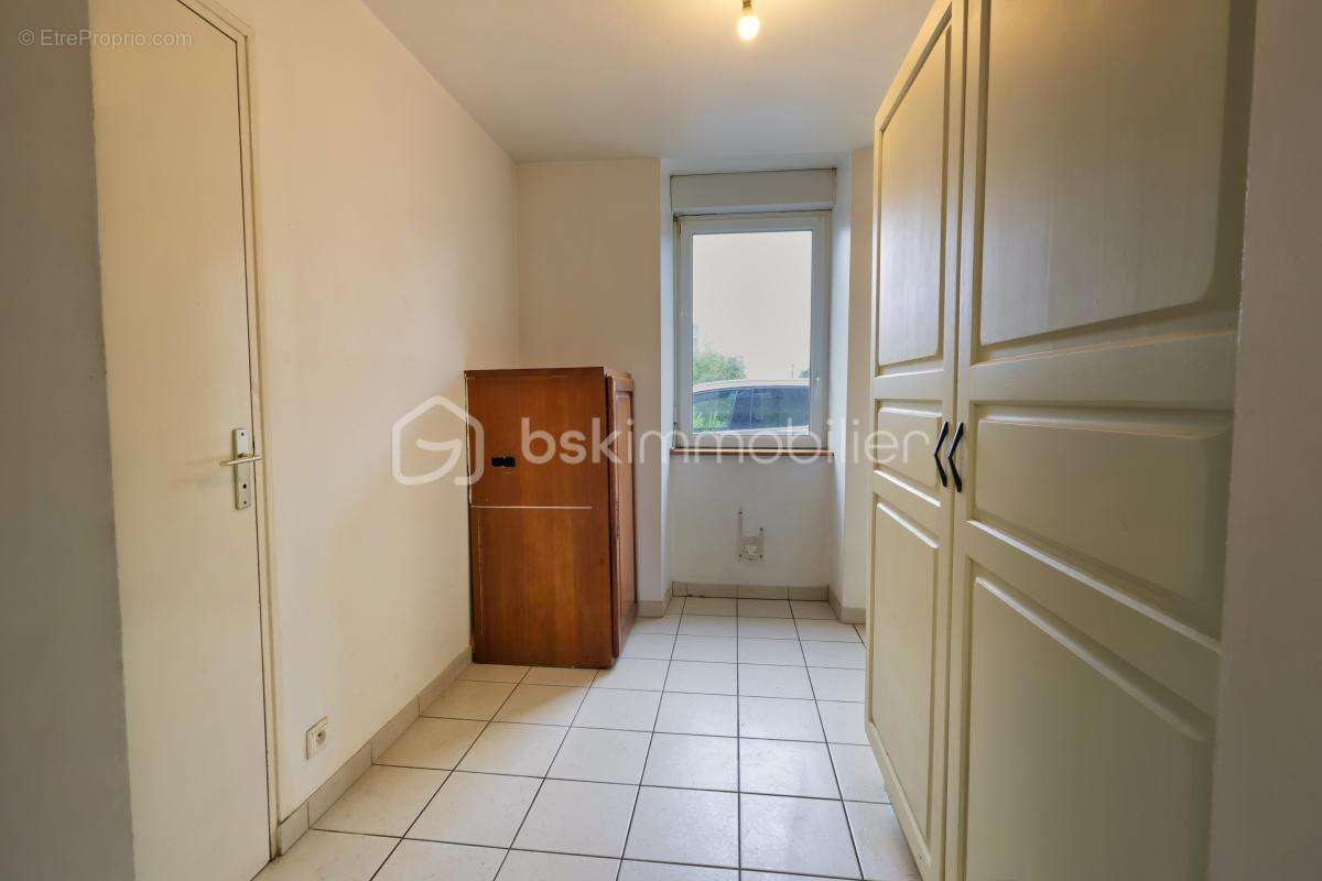 Maison à LAZ