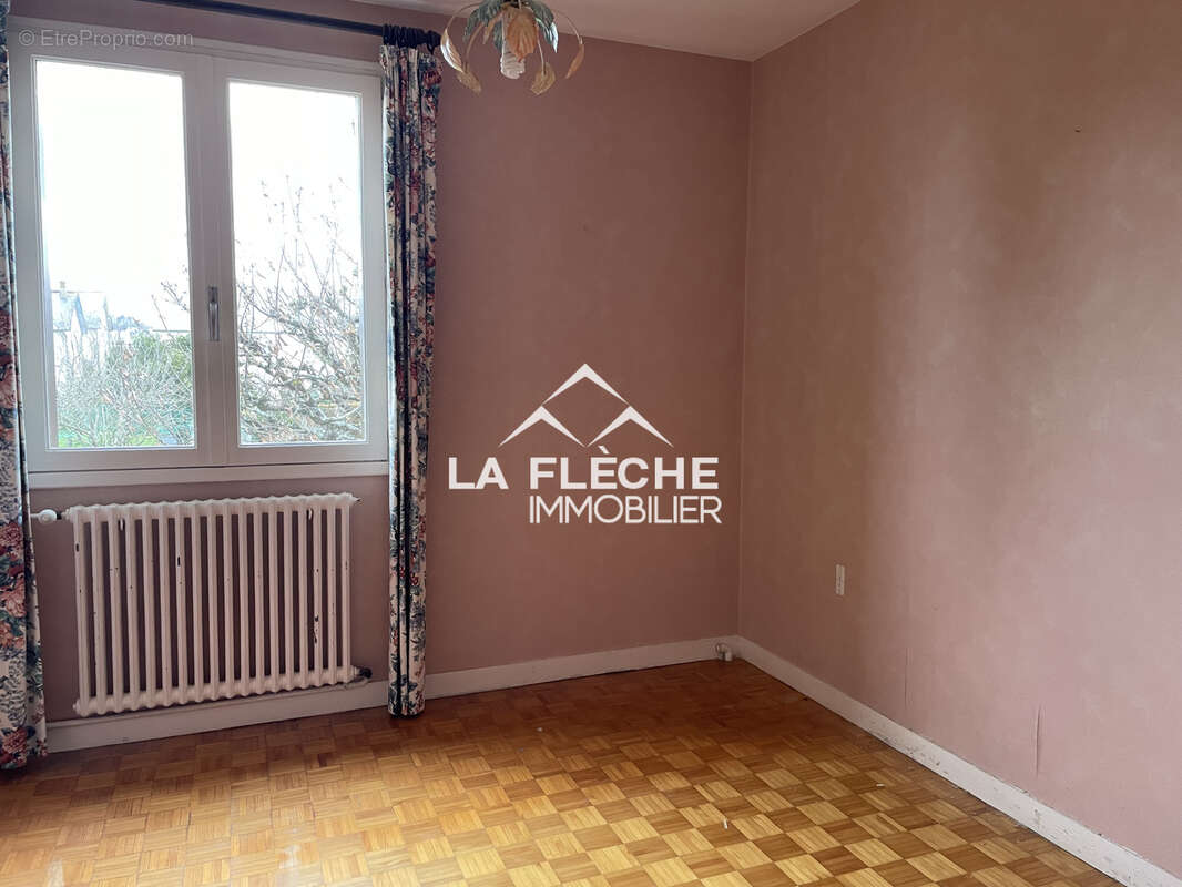 Maison à LA FLECHE