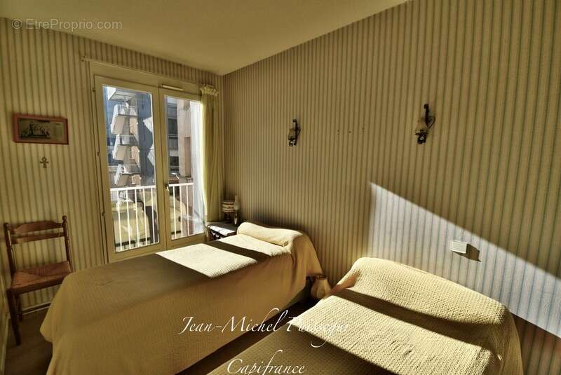 Appartement à Vendre 2 pièces BAGNERES DE LUCHON (31), Exposition Sud, Vue Pyrénées - photo 9