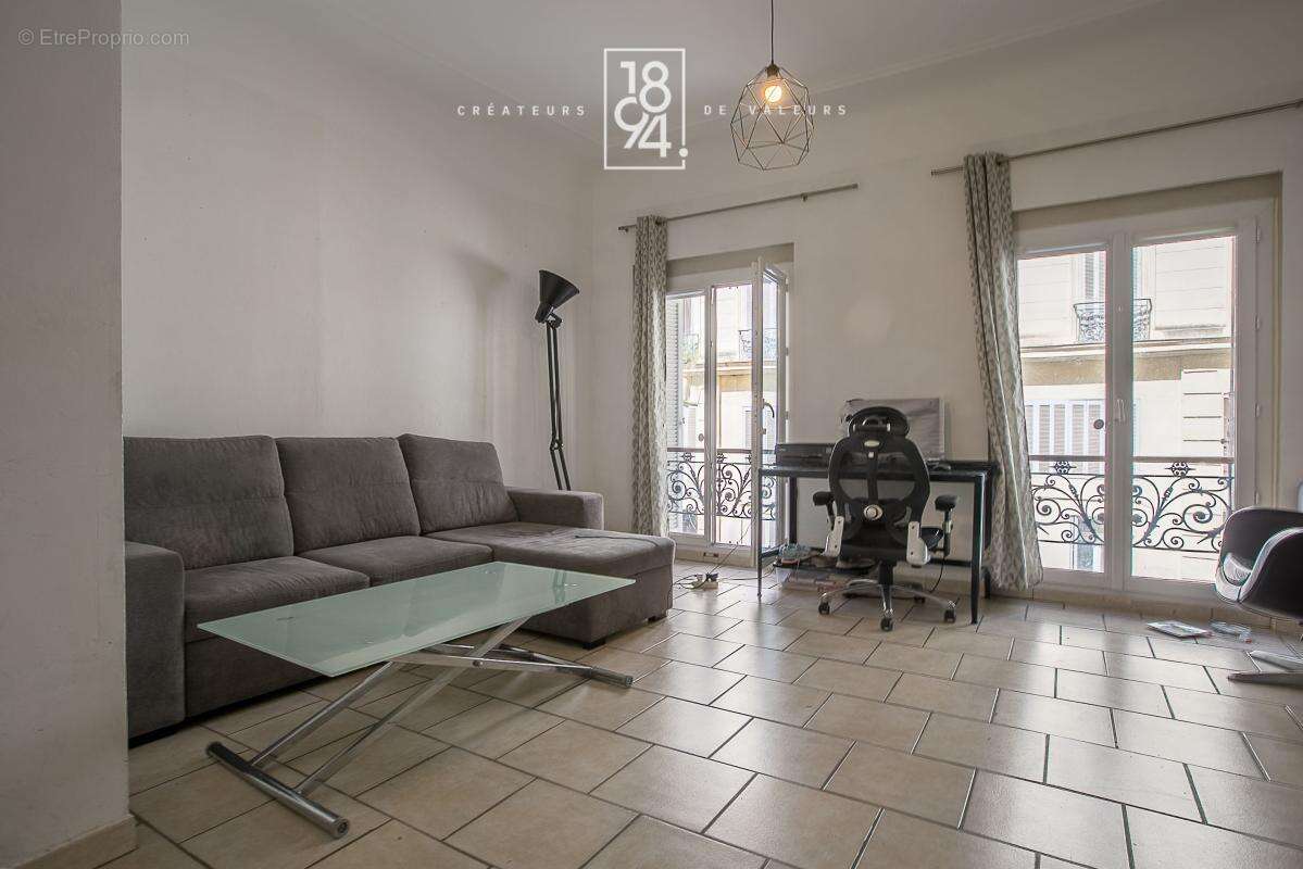 Appartement à MARSEILLE-2E