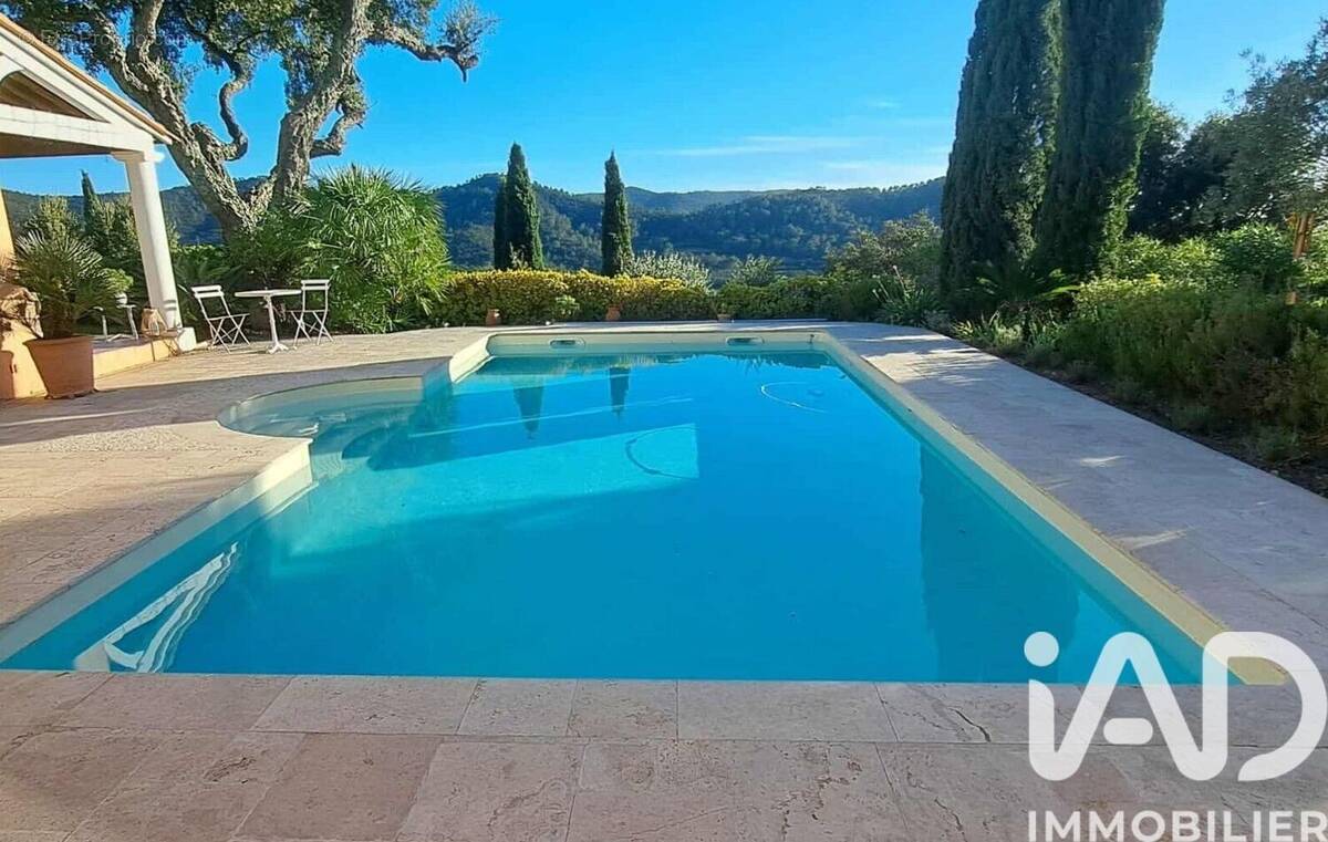 Photo 1 - Maison à PIERREFEU-DU-VAR