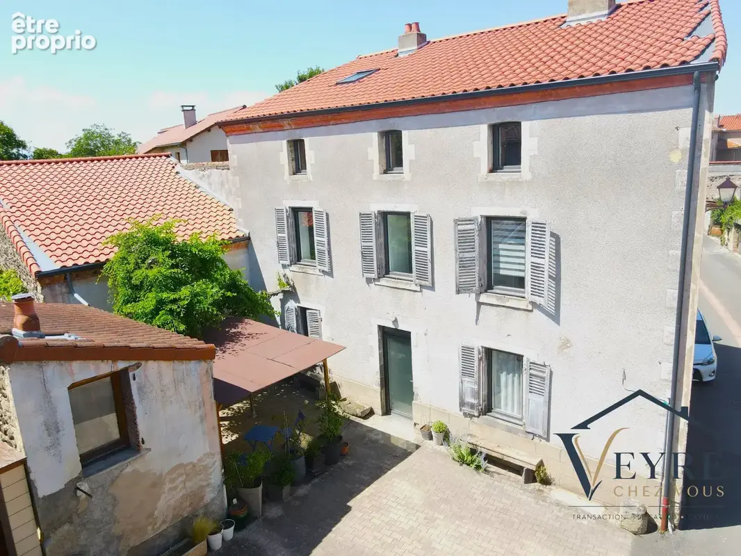 Maison à SAINT-GEORGES-SUR-ALLIER