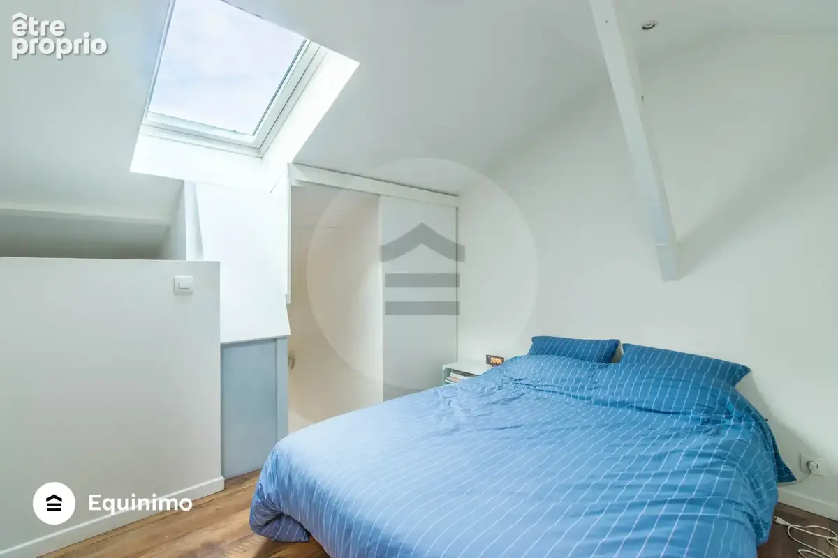 Appartement duplex situé au dernier étage de 2 pièces 1 chambre de 48,25m2 au sol. - photo 6