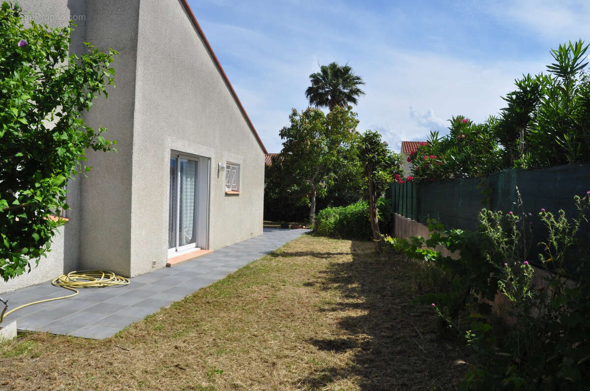 Maison de plain-pied sur parcelle 3 faces - photo 3