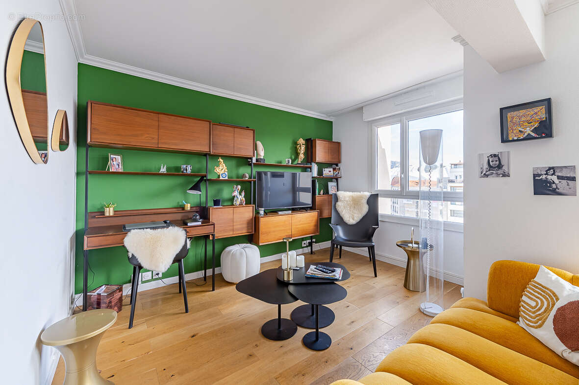 Appartement à MARSEILLE-8E