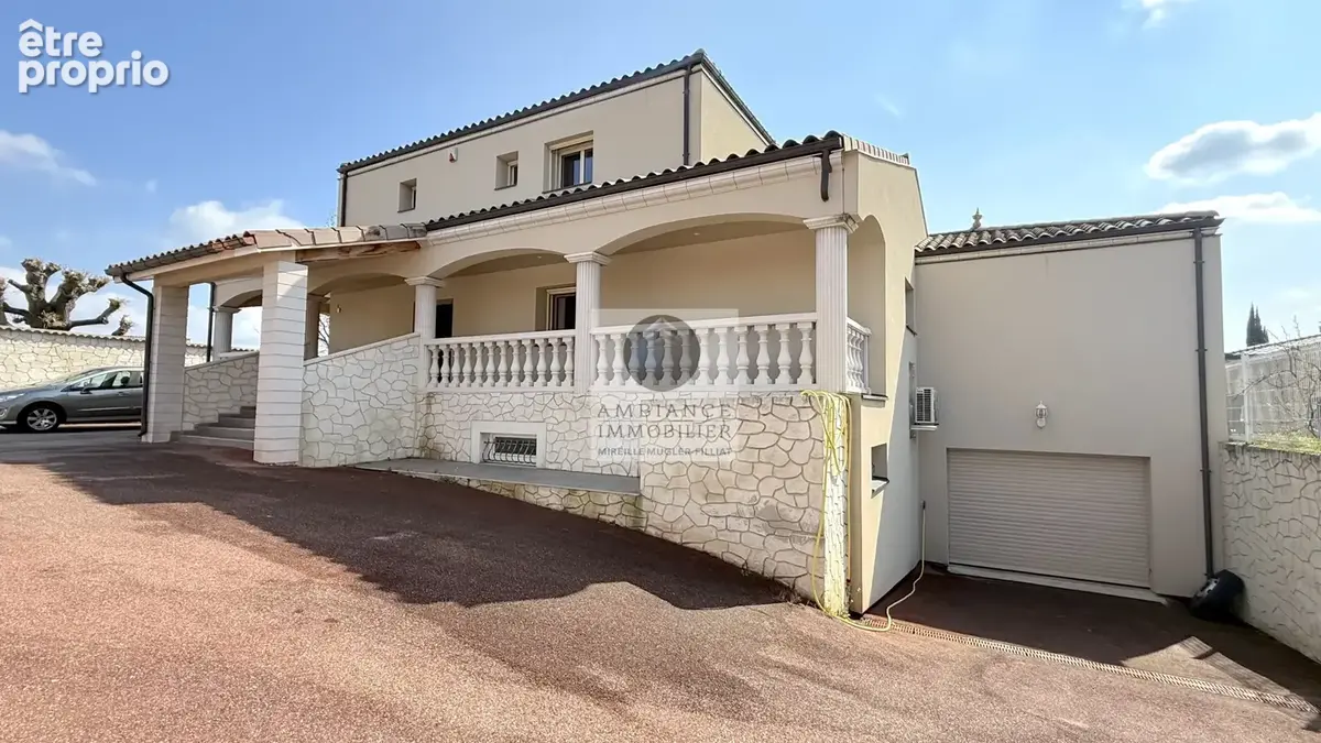 Maison avec piscine proche centre-ville - photo 7