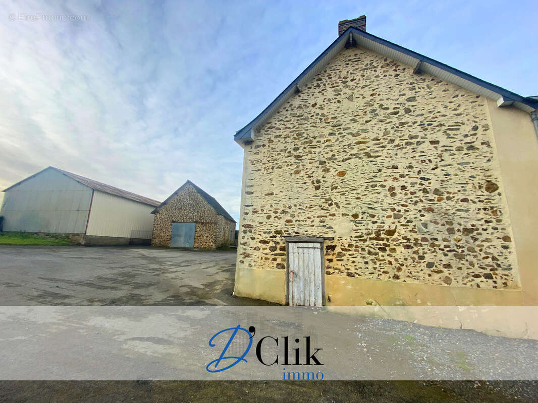 Maison à CHANGE